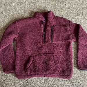 No Boundaries Maroon Sherpa Sweater, size XL